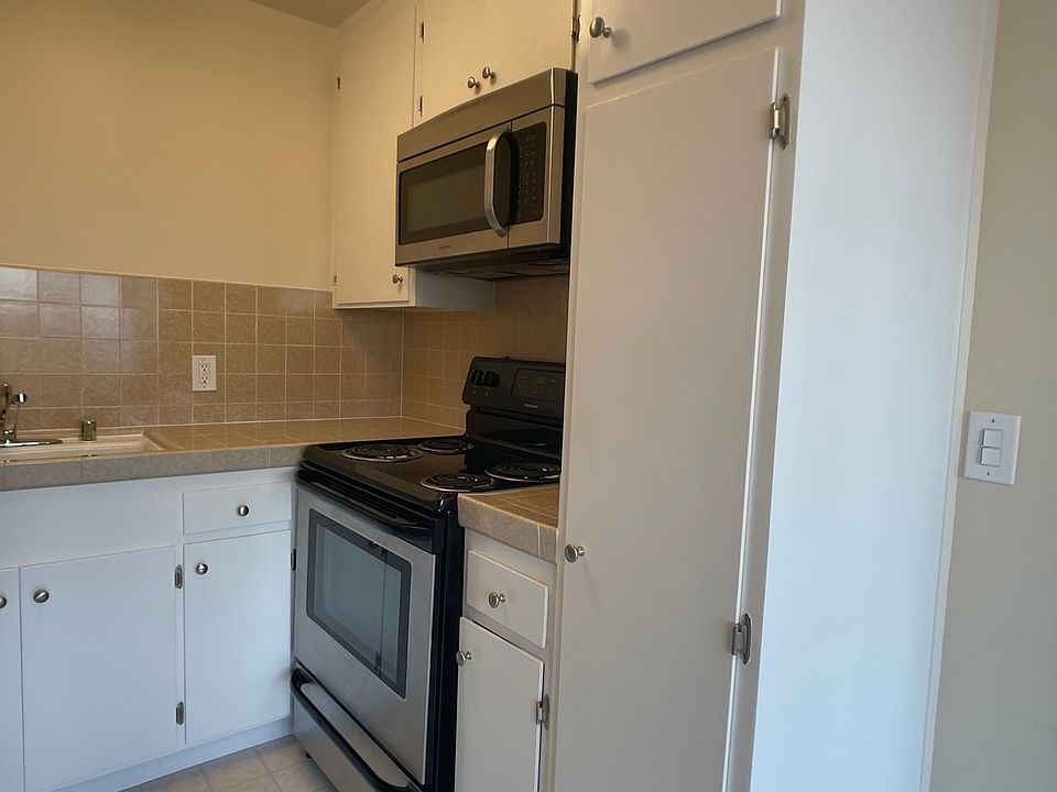 1st image of 2301 Larkin St #305A