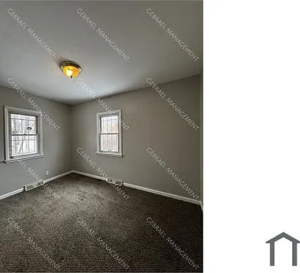1175 E Home Ave — Photo 4
