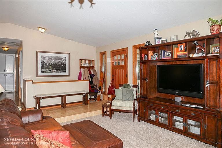 1st image of 14030 Lake Wildwood Dr