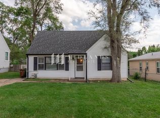 407 W 30th Ave, Bellevue, NE 68005