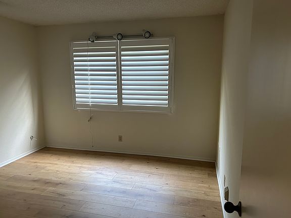 5th image of 2102 Andreo Ave #2102