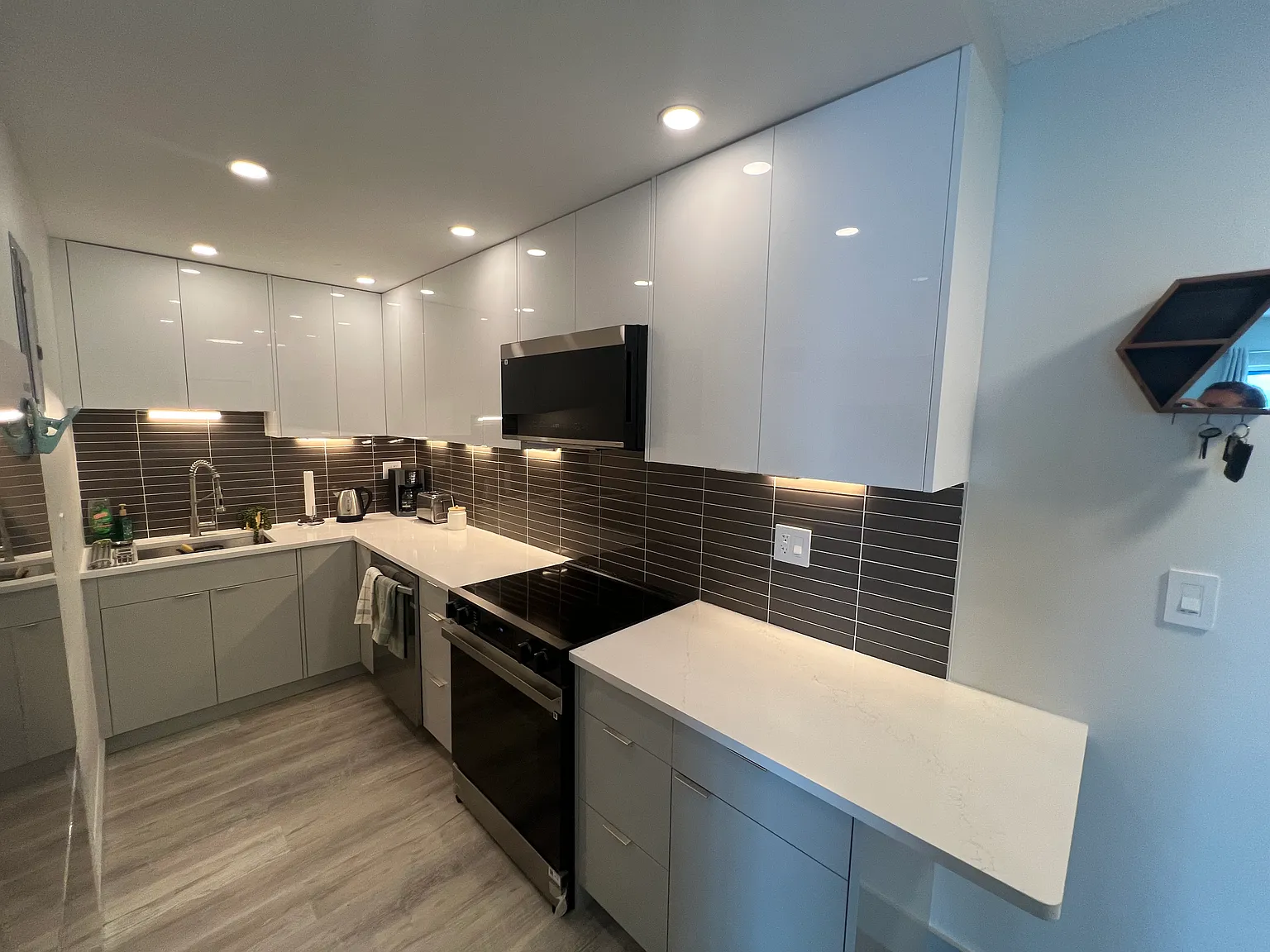 1 bed, 647 sqft, $2,295 — Photo 1