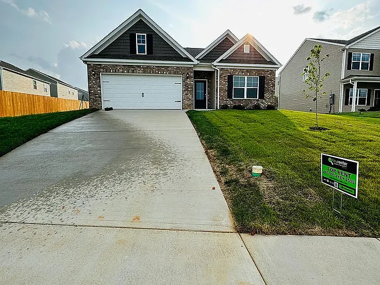 2467 Stream View Ln — Photo 2