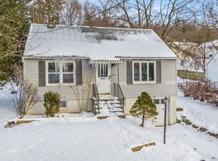207 Monticello Dr S, Syracuse, NY