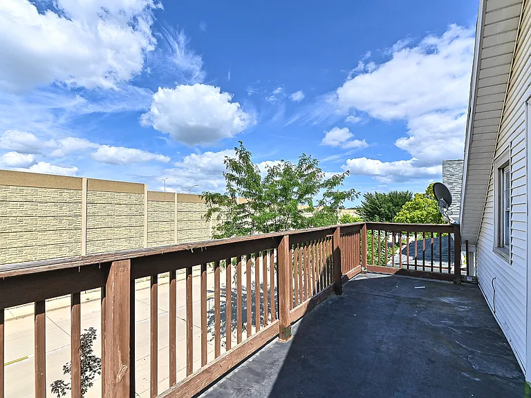 8761 W Adler St #2 — Photo 29