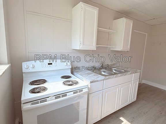 2nd image of 9481 Reading Rd APT 1