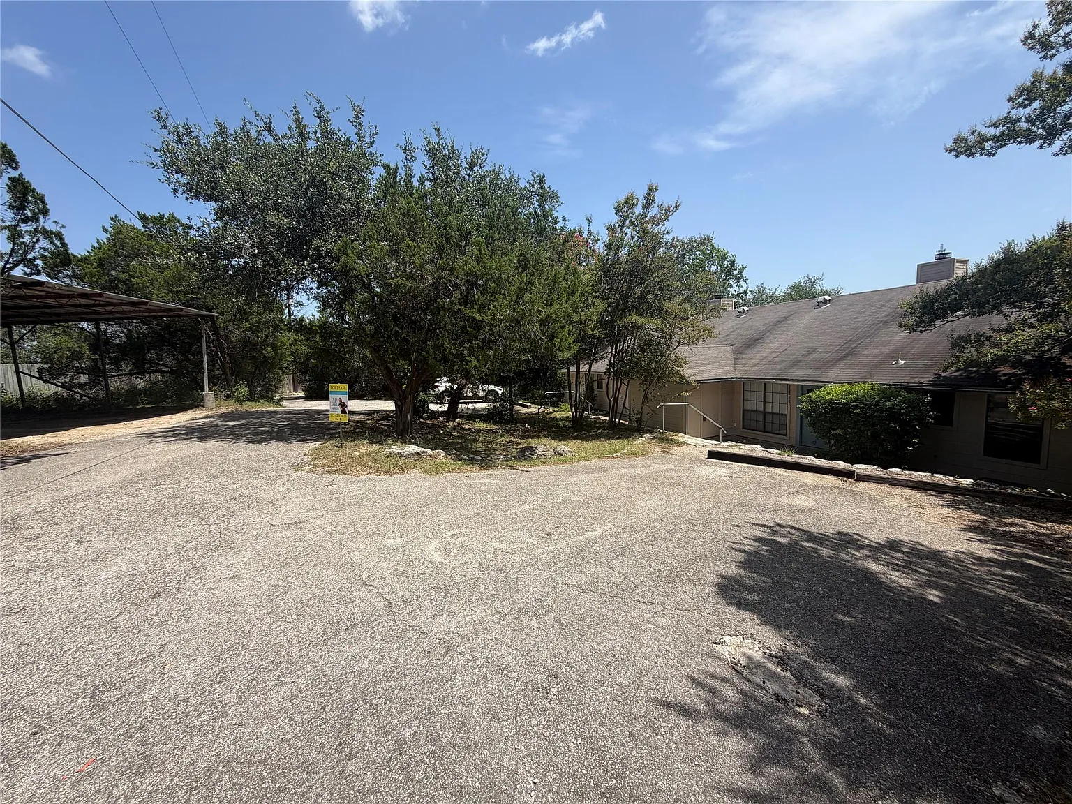 2 bed, 2.5 bath, 1200 sqft, $1,950 — Photo 4