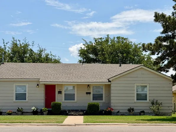 1814 Oklahoma Dr, Altus, OK 73521
