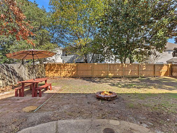 5th image of 803 Forest Cove Ct