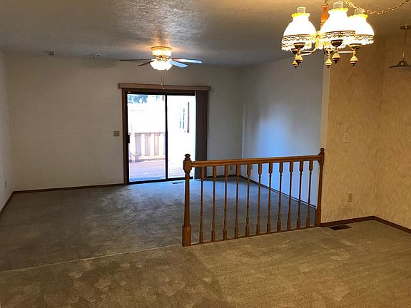 Clean. Sunken living room, walk straight out to deck. Living