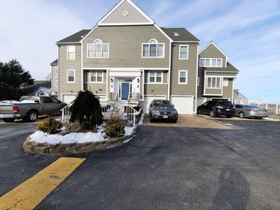 700 Shore Dr Unit 410, Fall River, MA, 02721