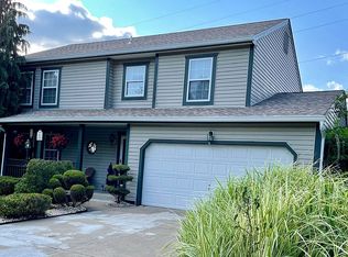492 Shelbourne Dr, Pittsburgh, PA
