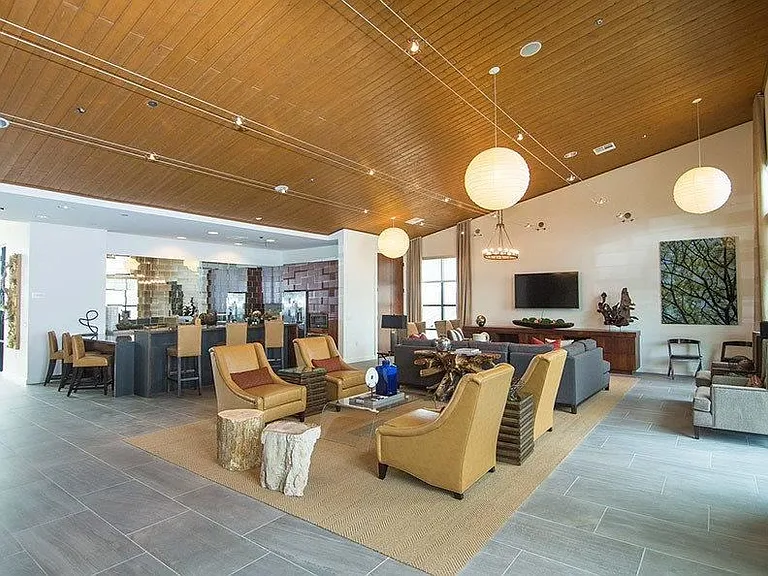 1301 Bray Central Dr — Photo 15