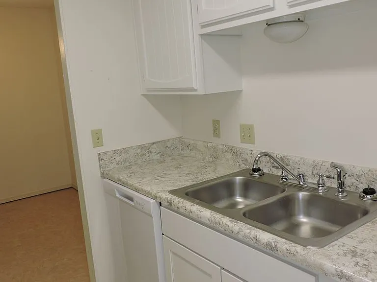 2299 Scenic Highway Cir #2 — Photo 11