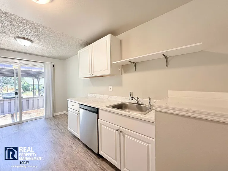1408-1414 Josephine Ct SE Lacey — Photo 3