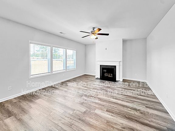 4th image of 216 Sundrop St