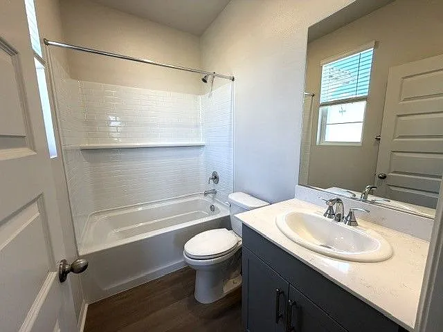 4731 Merida Way — Photo 43