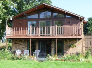 25315 May St, Edwardsburg, MI 49112