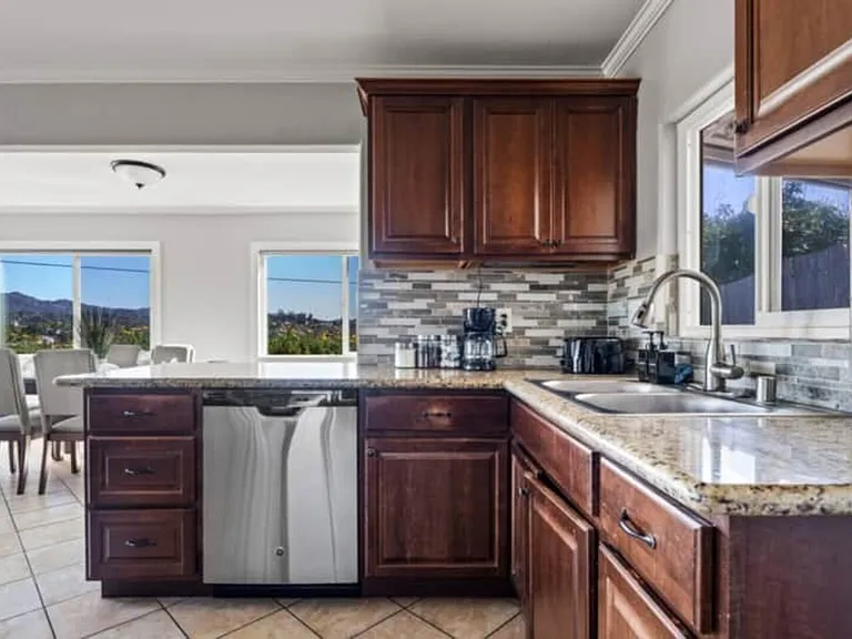 Lado De Loma Dr — Photo 31