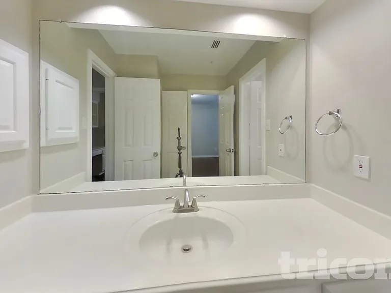 1507 Moon Shadow Ct — Photo 12