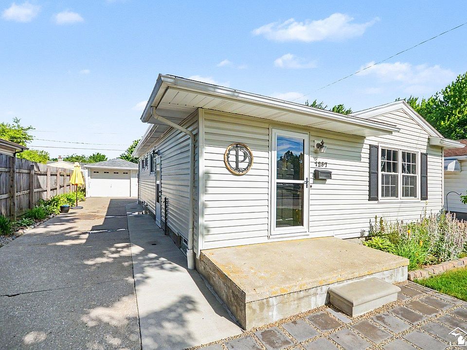 1st image of 1257 Maple Blvd