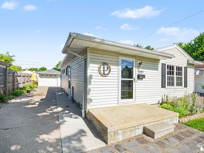 1257 Maple Blvd, Monroe, MI, 48162