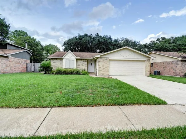 16118 Golden Sage Ln, Cypress, TX 77429
