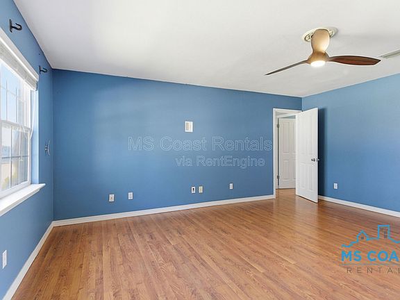3rd image of 12509 Ponce De Leon Dr