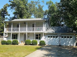2020 Happy Hollow Dr, Paducah, KY 42003