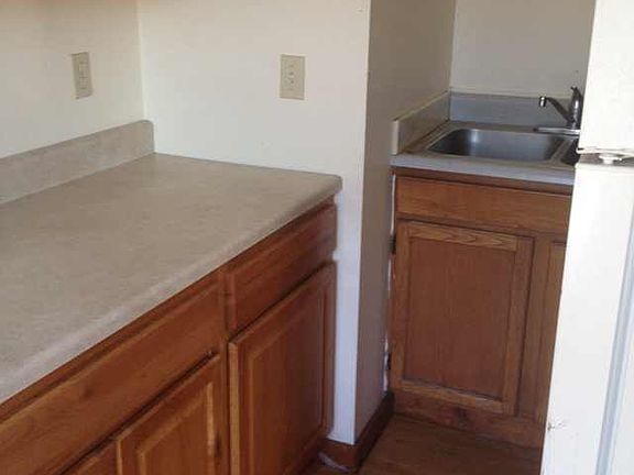 5th image of 4 Bridge St #3