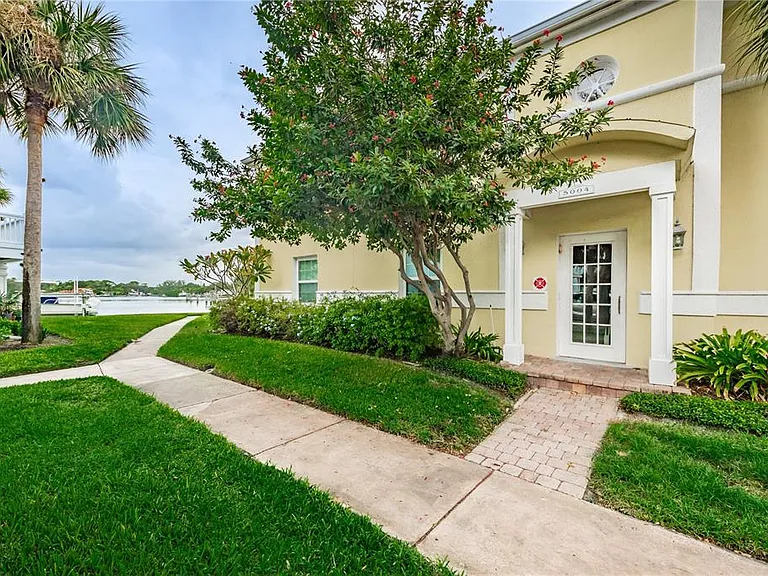 5004 Starfish Dr SE #F — Photo 1