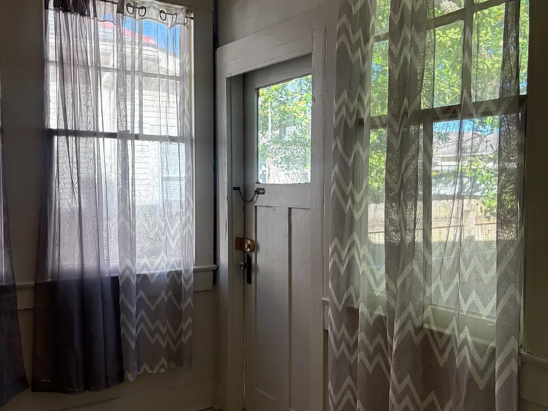 1813 Lowerline St — Photo 20