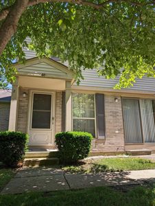 40 Pine Tree Ridge Dr #2, Waterford, MI, 48327