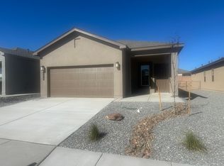 2475 Royal Troon Rd NE, Rio Rancho, NM 87144