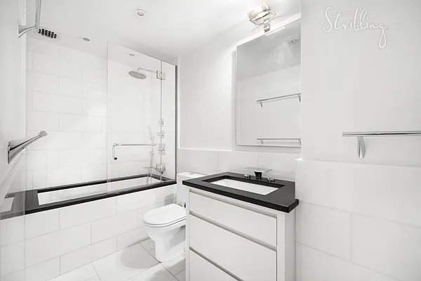 Sold by Stribling | media 18