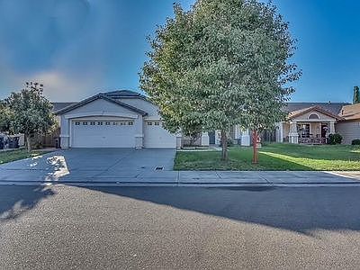 2nd image of 5015 Alee Ln