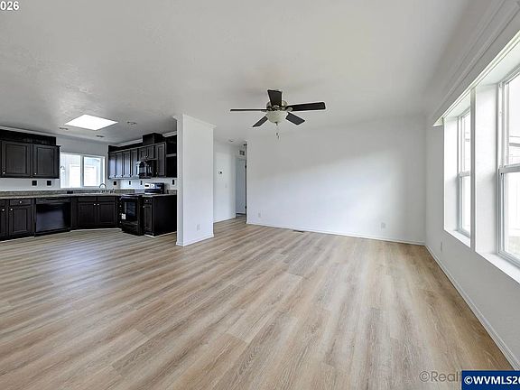 3rd image of 2020 S 12th St