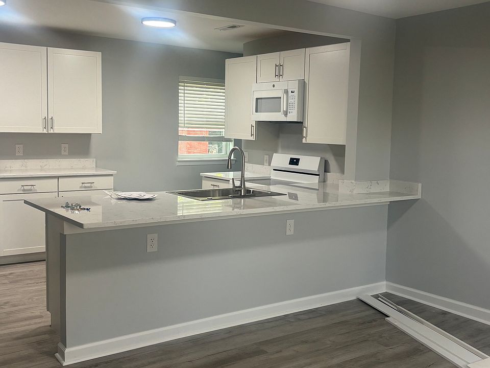 1st image of 711 Argonne Ct