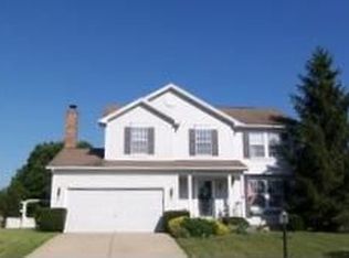 711 Farmbrook Dr, Dayton, OH 45430