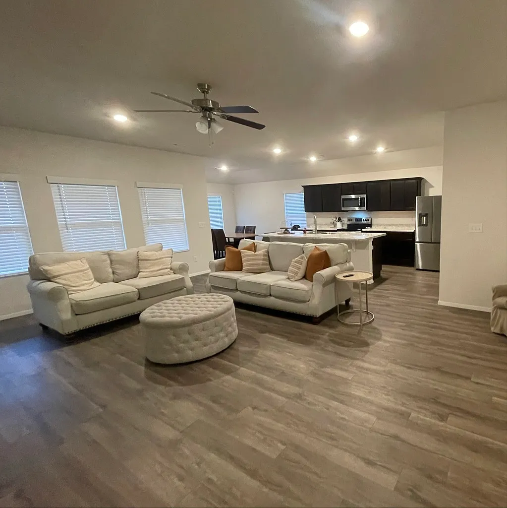 Pending - Bright & Open 3/2/2 in Fort Smith Hot Growth area along Chad Colley — Photo 3