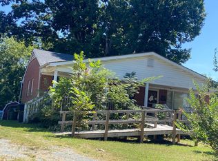 2122 Belmont St, Burlington, NC 27215