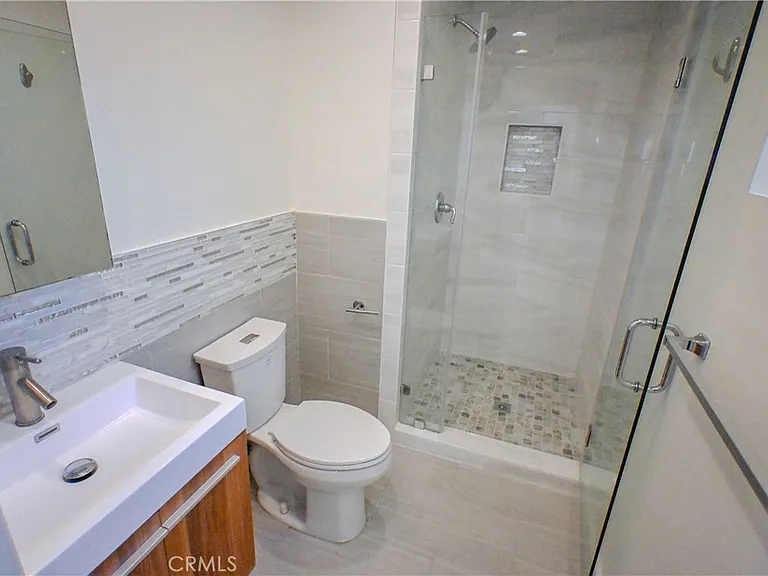 22411 Anza Ave — Photo 16