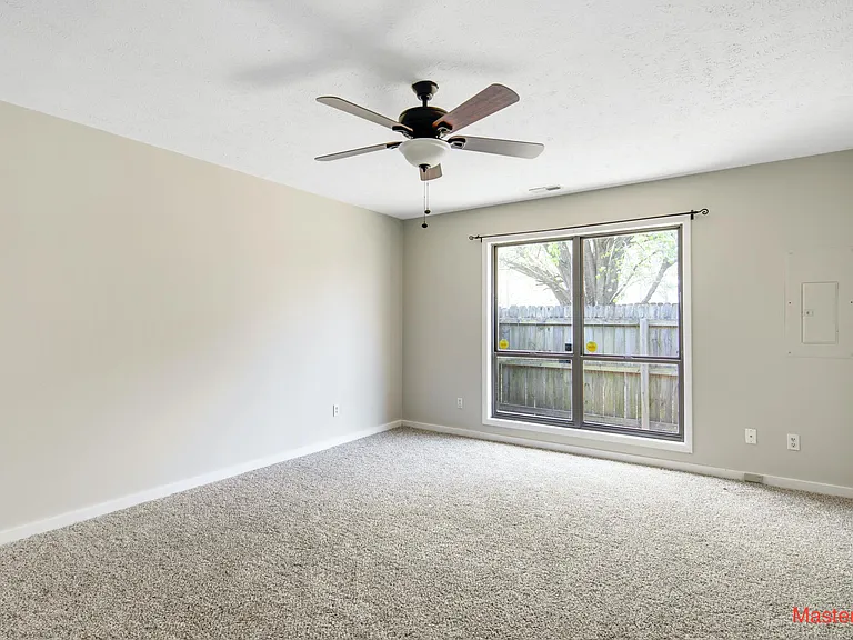 6954 Candlewood Dr — Photo 10