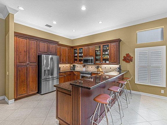 3rd image of 10879 Rock Springs Terrace