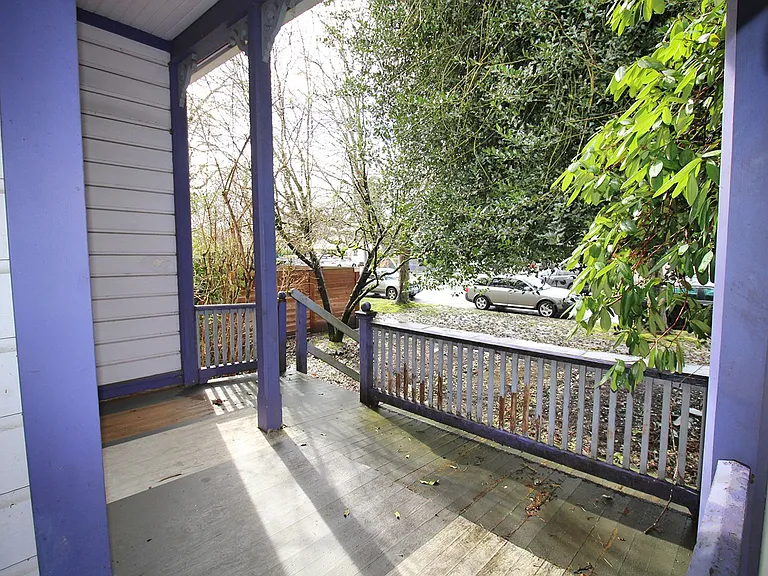 5112 SE Hawthorne Blvd — Photo 4