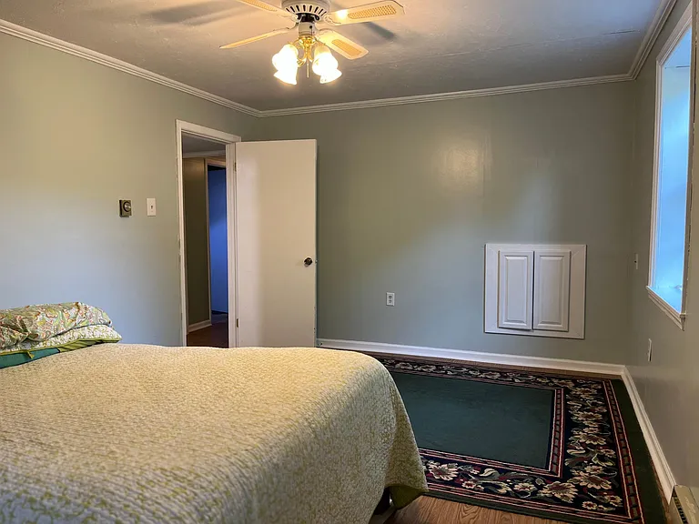 148 Heatherton Dr — Photo 3