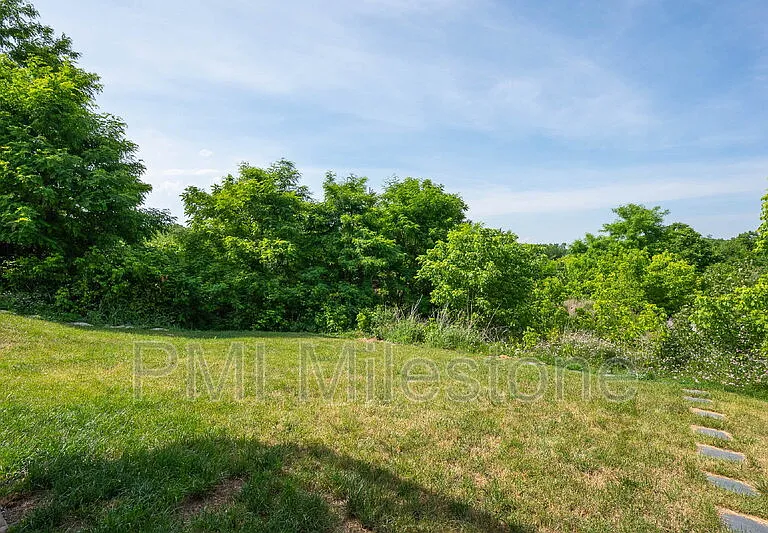 367 Ontario Dr #FALLING WATERS — Photo 80