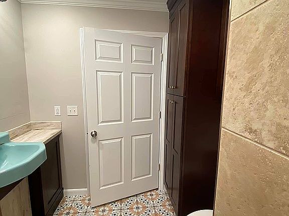 main bathroom remodeled 2021
