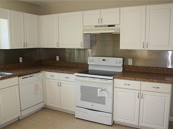 4th image of 7334 Thomas Jefferson Cir E