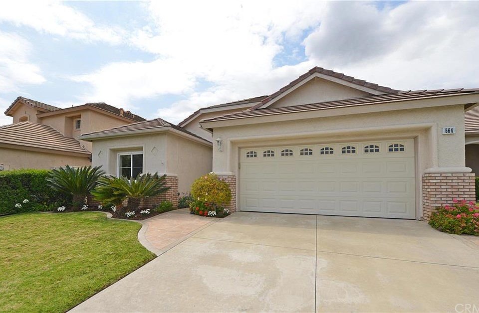 1st image of 564 N Turnberry Dr